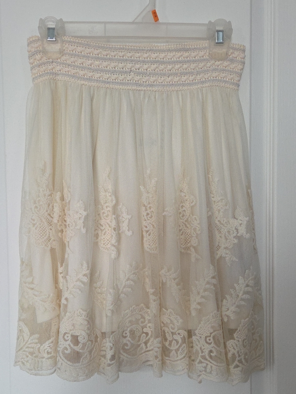 NWT Lined Lace Skirt